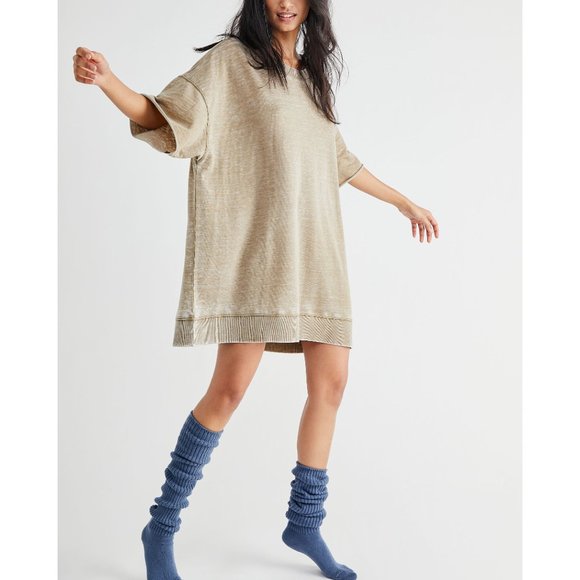 Free People Tops - NWT Free People Cozy Cool Girl Lounge Tee / Army